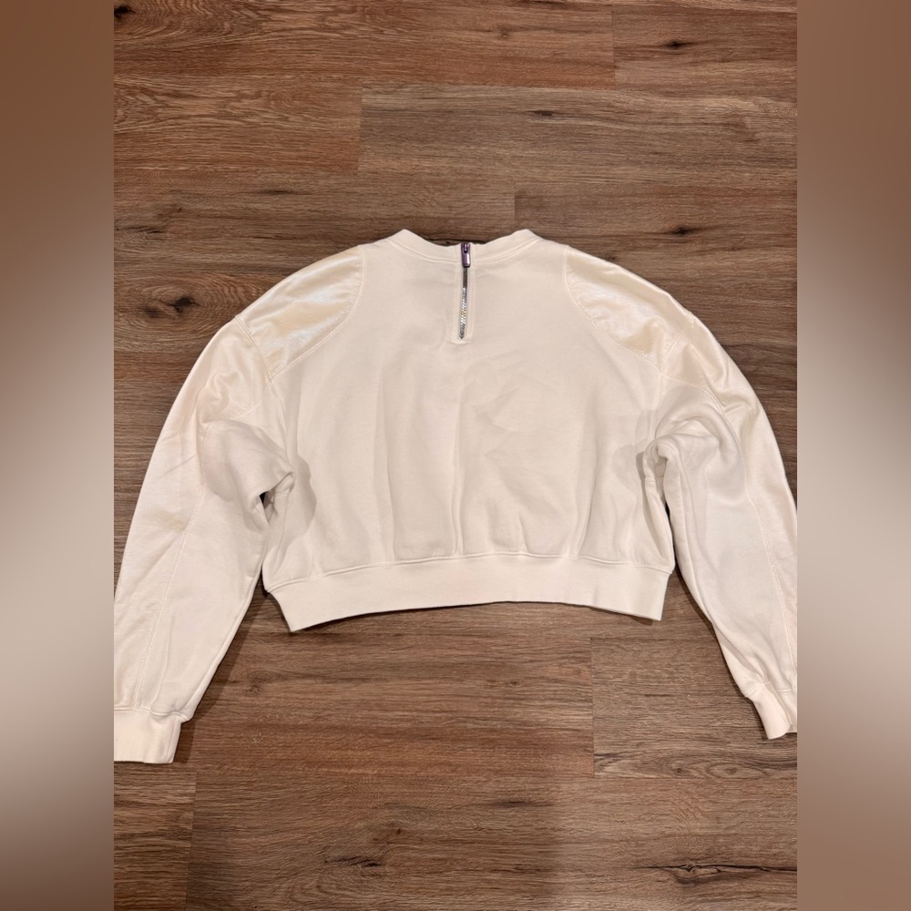 New Nike Women's Sportswear Opal White Fleece Graphic Crew Sweatshirt Size M - Picture 7 of 8